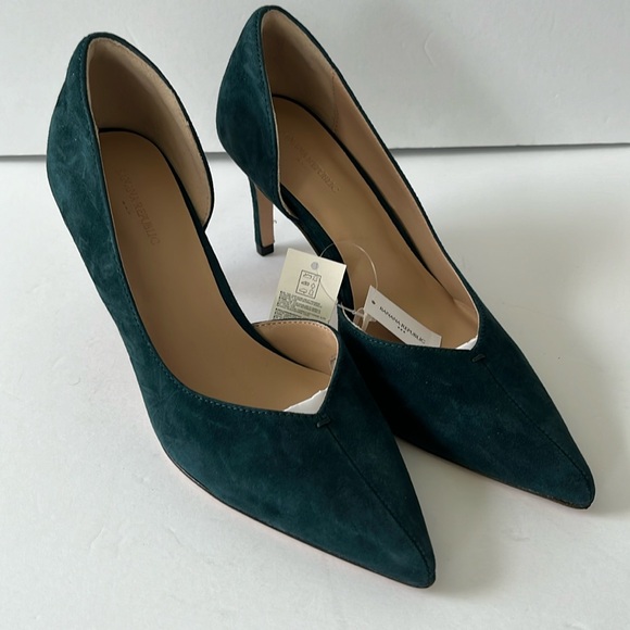 Banana Republic Dorsay Shoe/Pump - Picture 1 of 5